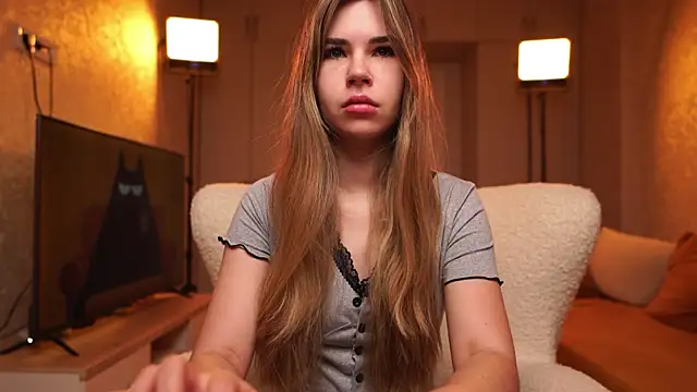 Justana online show from 05-28-26, 07:33