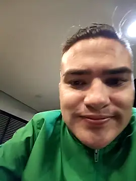 Snapshot of Stan-Mfz chatting on 04-07-26, 03:51 Stan-Mfz online show from 04-07-26, 03:51