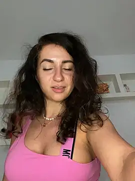 KarolDolly05 online show from 07-28-26, 08:52
