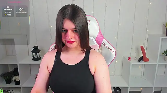 Margaret  Moon online show from 05-28-26, 08:22