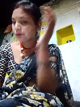 Snapshot of SonY_CaB chatting on 04-15-26, 05:31 SonY CaB online show from 04-15-26, 05:31