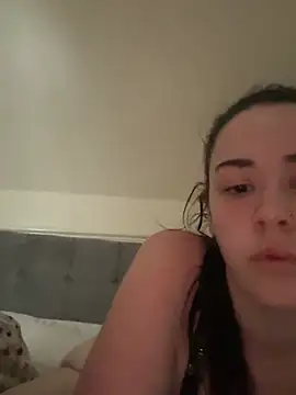 Snapshot of Charlieceex chatting on 04-08-26, 07:19 Charlieceex online show from 04-08-26, 07:19