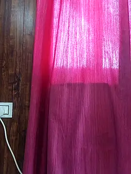 Snapshot of cute_dimple0 chatting on 04-09-26, 04:12 cute dimple0 online show from 04-09-26, 04:12