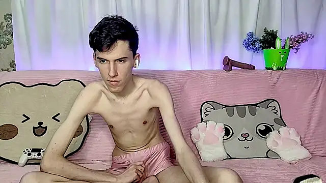 GoodBoyLuca online show from 06-12-26, 11:14
