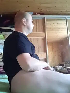 Luceriusbigass online show from 05-24-26, 07:24