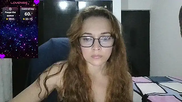 Snapshot of Lannah__ chatting on 05-13-26, 02:31 Lannah online show from 05-13-26, 02:31