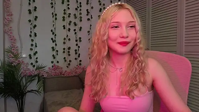 vielleee online show from 05-31-26, 01:07
