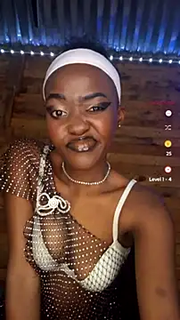 Snapshot of Your_Goddess_Freya chatting on 07-30-26, 12:15 Your Goddess Freya online show from 07-30-26, 12:15