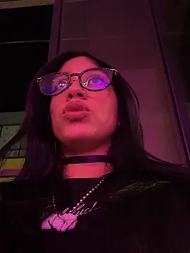 Kattze  online show from 05-04-26, 12:17