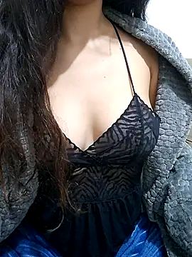 Snapshot of Lolakhaos chatting on 05-11-26, 04:51 Lolakhaos online show from 05-11-26, 04:51