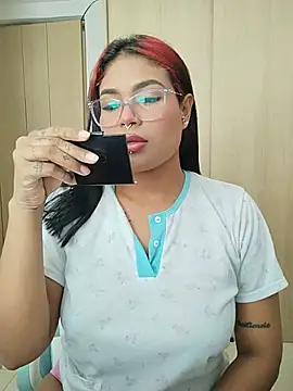 AGATTA0 online show from 07-23-26, 07:45
