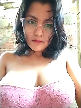 sienna elara online show from 04-23-26, 10:58