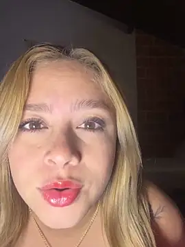 jade06  online show from 04-17-26, 07:50