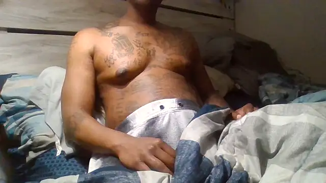 Snapshot of zdaddymm chatting on 05-26-26, 01:29 zdaddymm online show from 05-26-26, 01:29