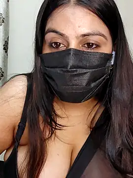 Snapshot of Aysha_69 chatting on 07-15-26, 04:12 Aysha 69 online show from 07-15-26, 04:12