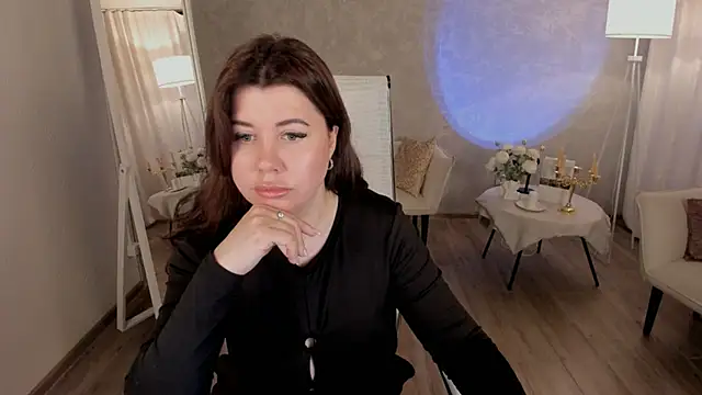 TheaCassian online show from 04-19-26, 06:24