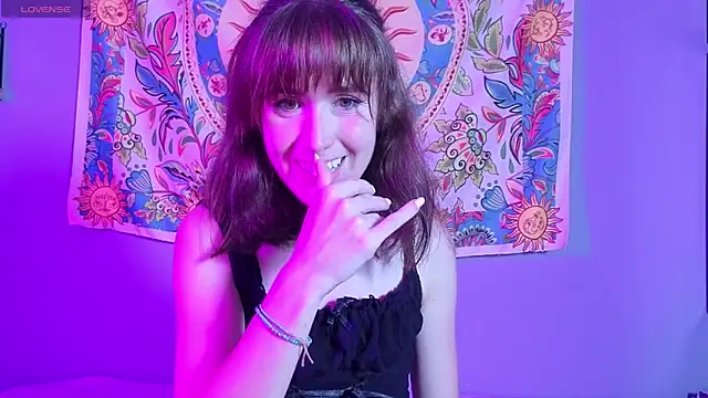 Snapshot of MyLovelyClitty chatting on 06-25-26, 01:04 MyLovelyClitty online show from 06-25-26, 01:04