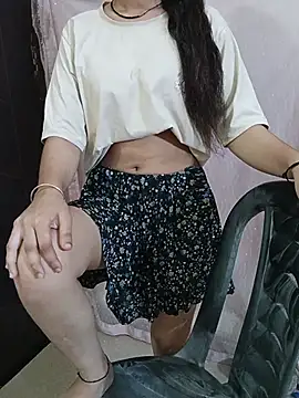 Baby-Doll  online show from 05-20-26, 04:07
