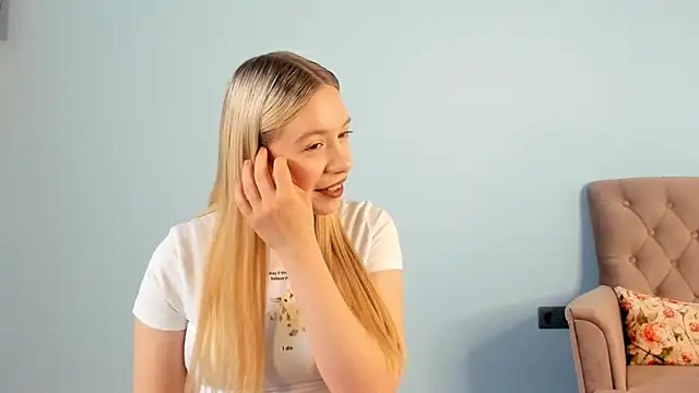 TrenaCavitt online show from 04-10-26, 06:18