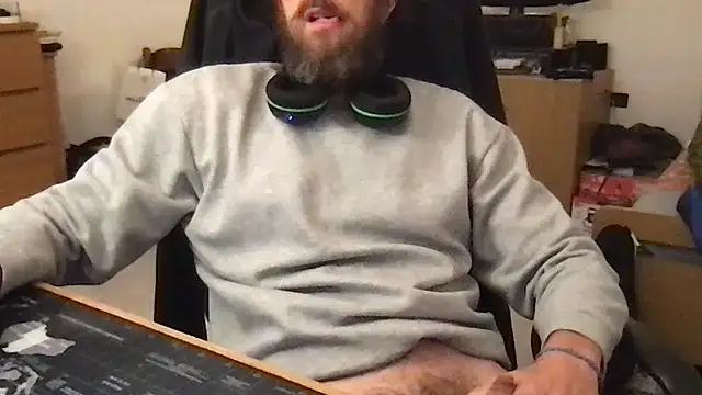 betawow online show from 04-12-26, 02:11