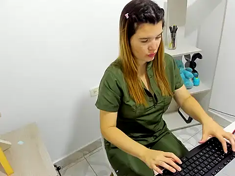 amelia 16 online show from 05-11-26, 12:44