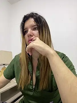 amelia 16 online show from 05-16-26, 01:32