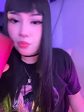 Snapshot of LilithVamp chatting on 05-01-26, 11:53 LilithVamp online show from 05-01-26, 11:53