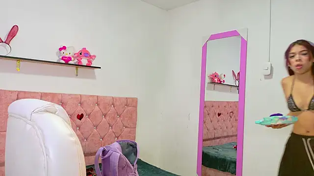 VelinaHoney online show from 07-28-26, 12:34