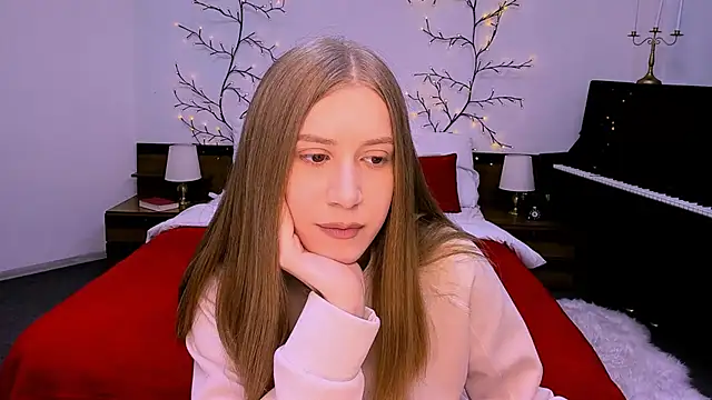 Snapshot of cheeky_chick chatting on 04-18-26, 06:39 cheeky chick online show from 04-18-26, 06:39