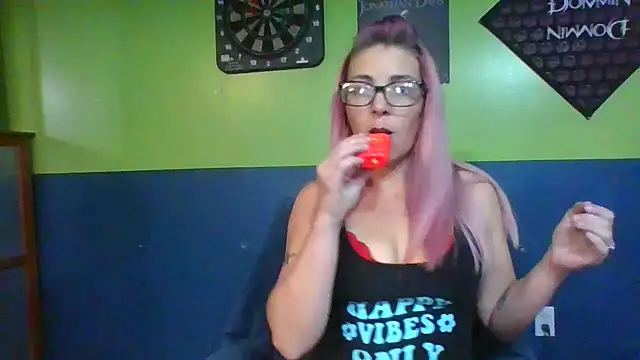 Snapshot of Summer_Taz7 chatting on 05-19-26, 01:56 Summer Taz7 online show from 05-19-26, 01:56