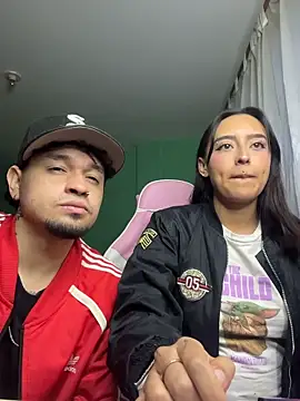 hotlatinocouple   online show from 05-29-26, 11:14