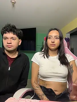 hotlatinocouple   online show from 06-23-26, 11:14