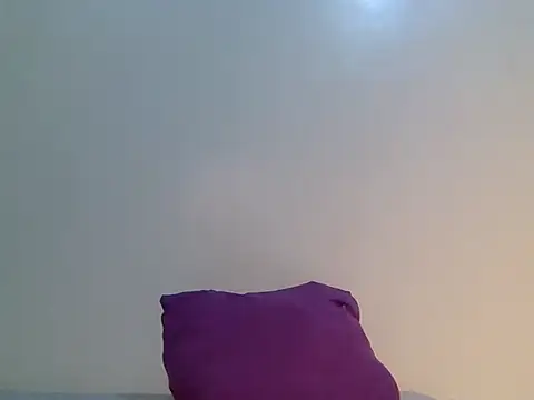 Snapshot of Silk-Hennessy chatting on 05-27-26, 06:49 Silk-Hennessy online show from 05-27-26, 06:49