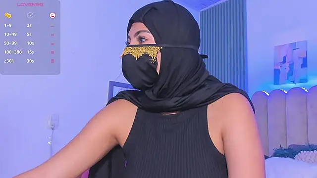 Layla amirah online show from 05-19-26, 03:02