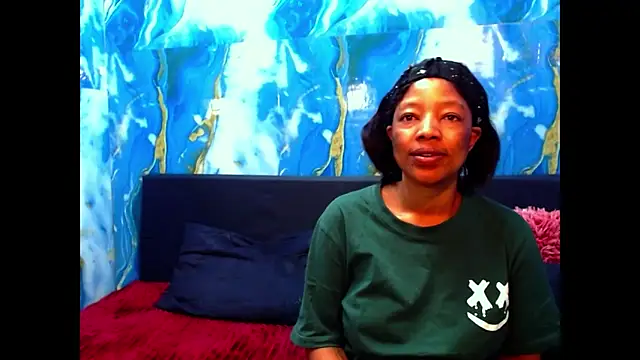 choclatelips xxx online show from 06-09-26, 07:25