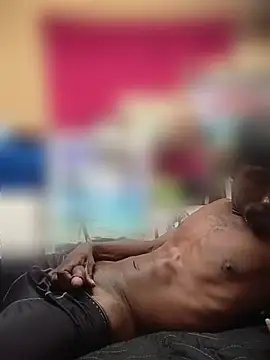 juniorbrown11 online show from 04-20-26, 12:24