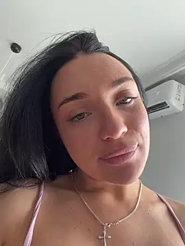 Snapshot of LucyHotty_ chatting on 04-23-26, 07:30 LucyHotty online show from 04-23-26, 07:30