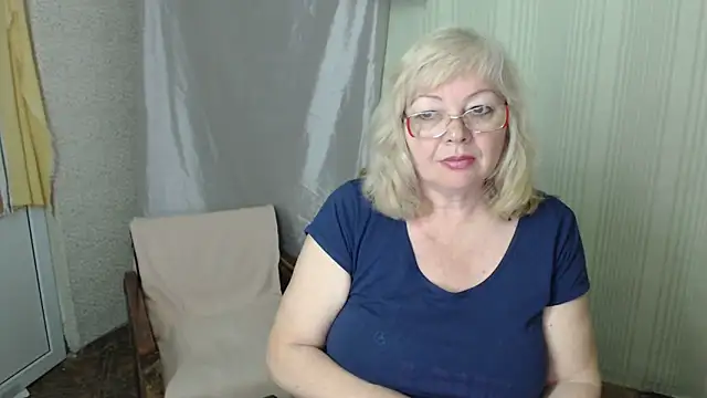 LavandaMay online show from 05-27-26, 07:11