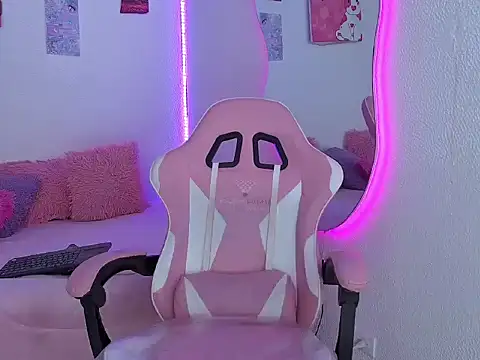 anisha vela online show from 04-10-26, 04:12