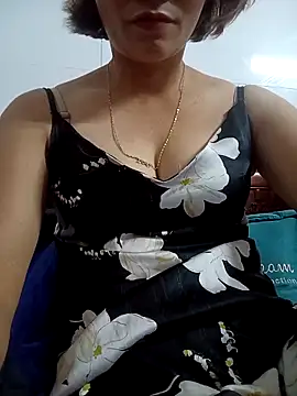 Snapshot of 2_banana chatting on 05-05-26, 02:47 2 banana online show from 05-05-26, 02:47