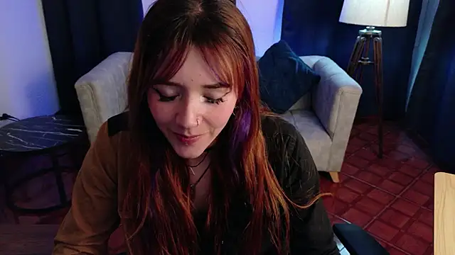 Snapshot of Emily_Cherry_ chatting on 05-30-26, 02:36 Emily Cherry online show from 05-30-26, 02:36
