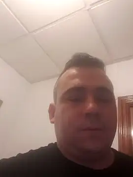 Ismael993A online show from 05-09-26, 11:26