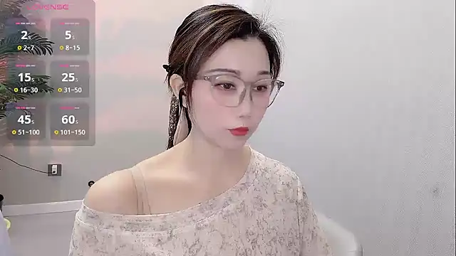 Snapshot of Yunxi- chatting on 07-05-26, 02:51 Yunxi- online show from 07-05-26, 02:51