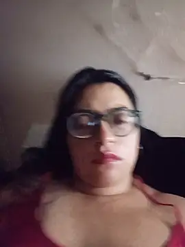 Snapshot of SOFI__10 chatting on 05-26-26, 08:32 SOFI 10 online show from 05-26-26, 08:32