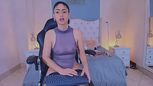 elizabeth santos1 online show from 04-22-26, 10:11