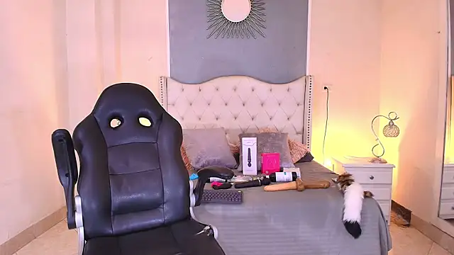 elizabeth santos1 online show from 07-24-26, 10:41