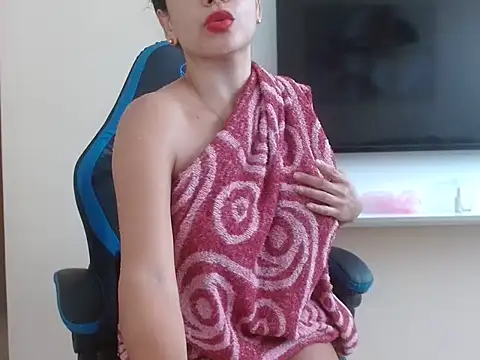 pocahontasbrasil online show from 05-08-26, 03:50
