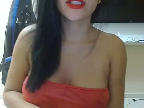 pocahontasbrasil online show from 06-09-26, 07:53