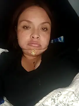 Snapshot of Lina19_93 chatting on 04-12-26, 01:43 Lina19 93 online show from 04-12-26, 01:43