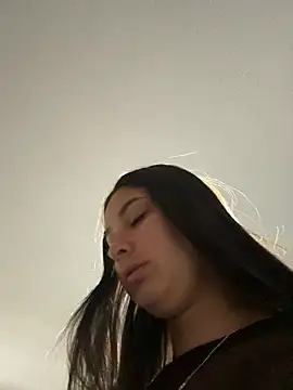 Lucyfer-fire online show from 04-29-26, 11:14
